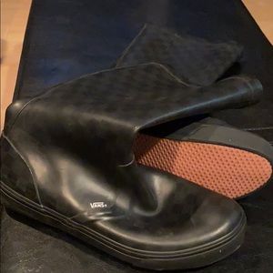 Vans checkered rain boots!